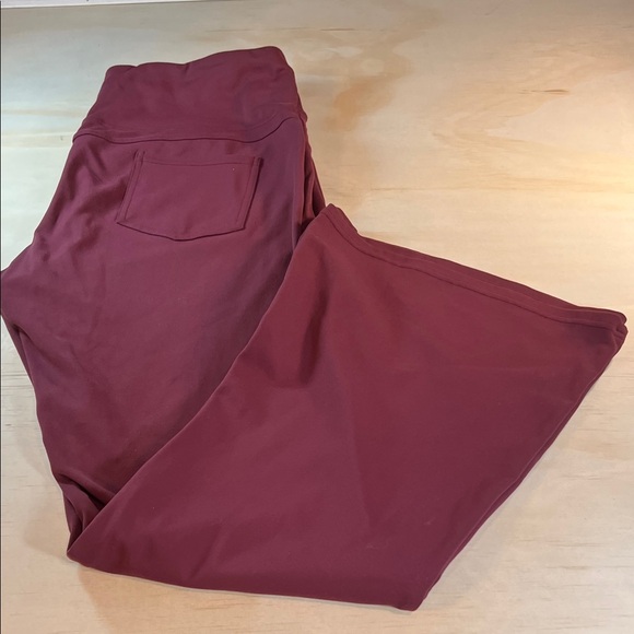 HALARA Pants - HALARA Maroon Leggings